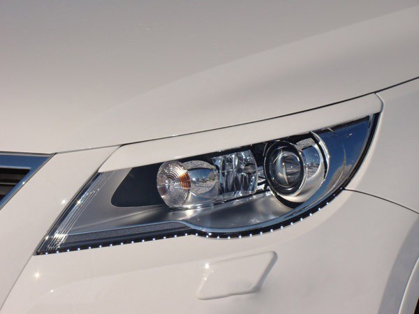 Накладки на фары (реснички) для Volkswagen Tiguan (2007-2010) купить недорого с доставкой в Баган
