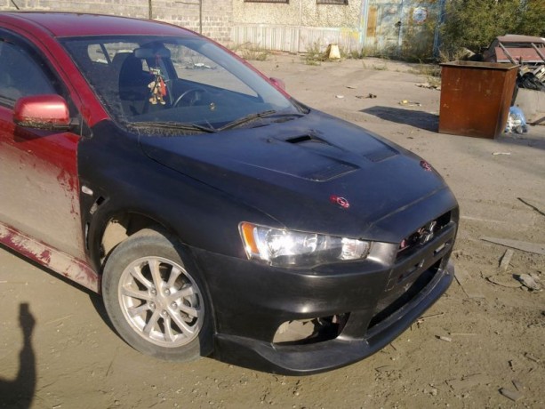 Пластиковые крылья с жабрами EVO Mitsubishi Lancer Evolution X купить недорого с доставкой в Баган