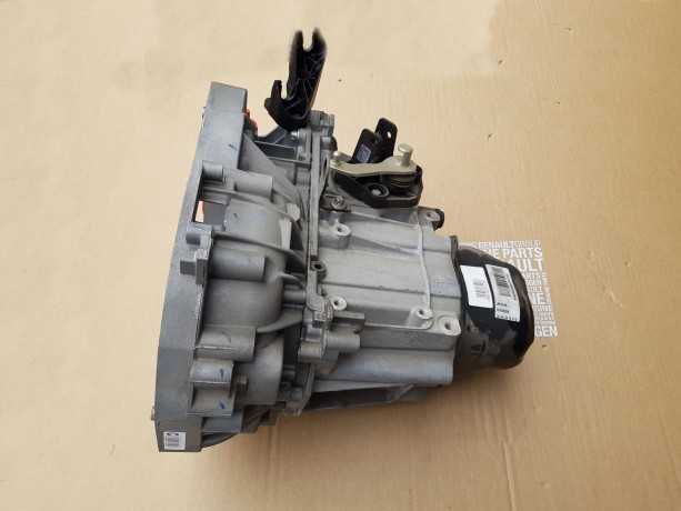Механическая коробка переключения передач (МКПП 5-ст.) Renault JR5-514, двигатель К4М  1.6 16V, новая, оригинал 320106193R 8200934990 купить недорого с доставкой в Баган