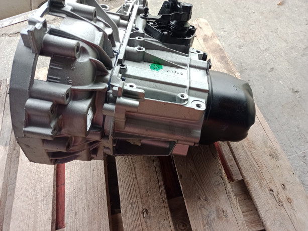 Механическая КПП (МКПП 5-ст.) Renault JR5-551 для L@DA L@ЯGUS, Vesт@, двигатель 16V франция купить недорого с доставкой в Баган