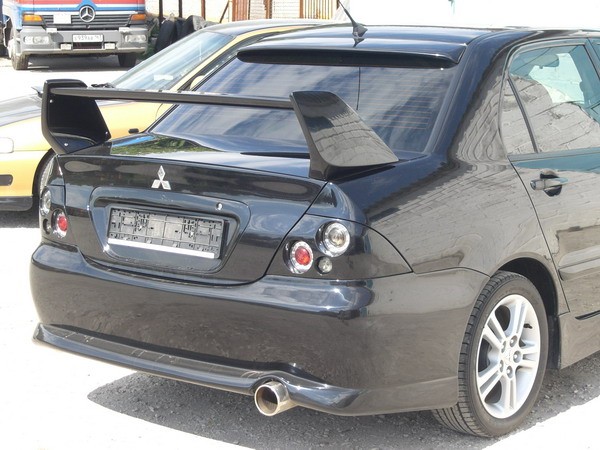 Корпуса под заднюю модульную оптику для Mitsubishi Lancer IX (2003-2009) купить недорого с доставкой в Баган