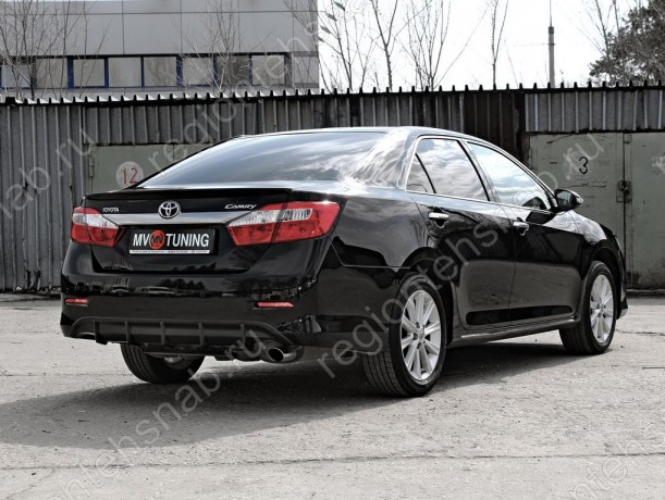 Диффузор заднего бампера var №2 (текстурный пластик) для Toyota Camry XV50 (2012-2014) купить недорого с доставкой в Баган