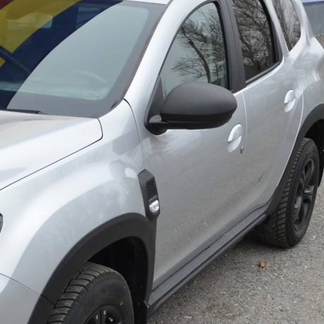 Накладки на зеркала с козырьком "КАРТ" для Renault Duster 2 (с 2021 г.в.) тиснение, с комплектацией купить недорого с доставкой в Баган