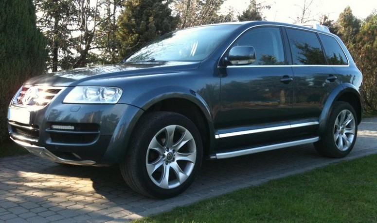 Накладки на арки (фендера) Volkswagen Touareg купить недорого с доставкой в Баган