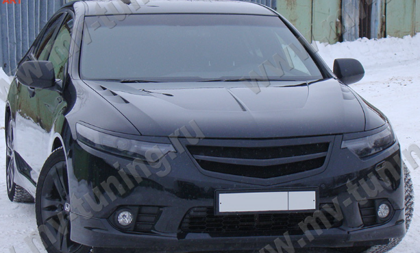 Планка в решетку радиатора "Sport" для Honda Accord VIII (2011-2013) купить недорого с доставкой в Баган
