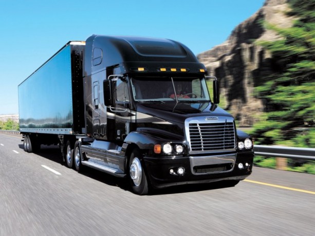 Капот с усилителем в сборе Freightliner FLC 120 купить недорого с доставкой в Баган
